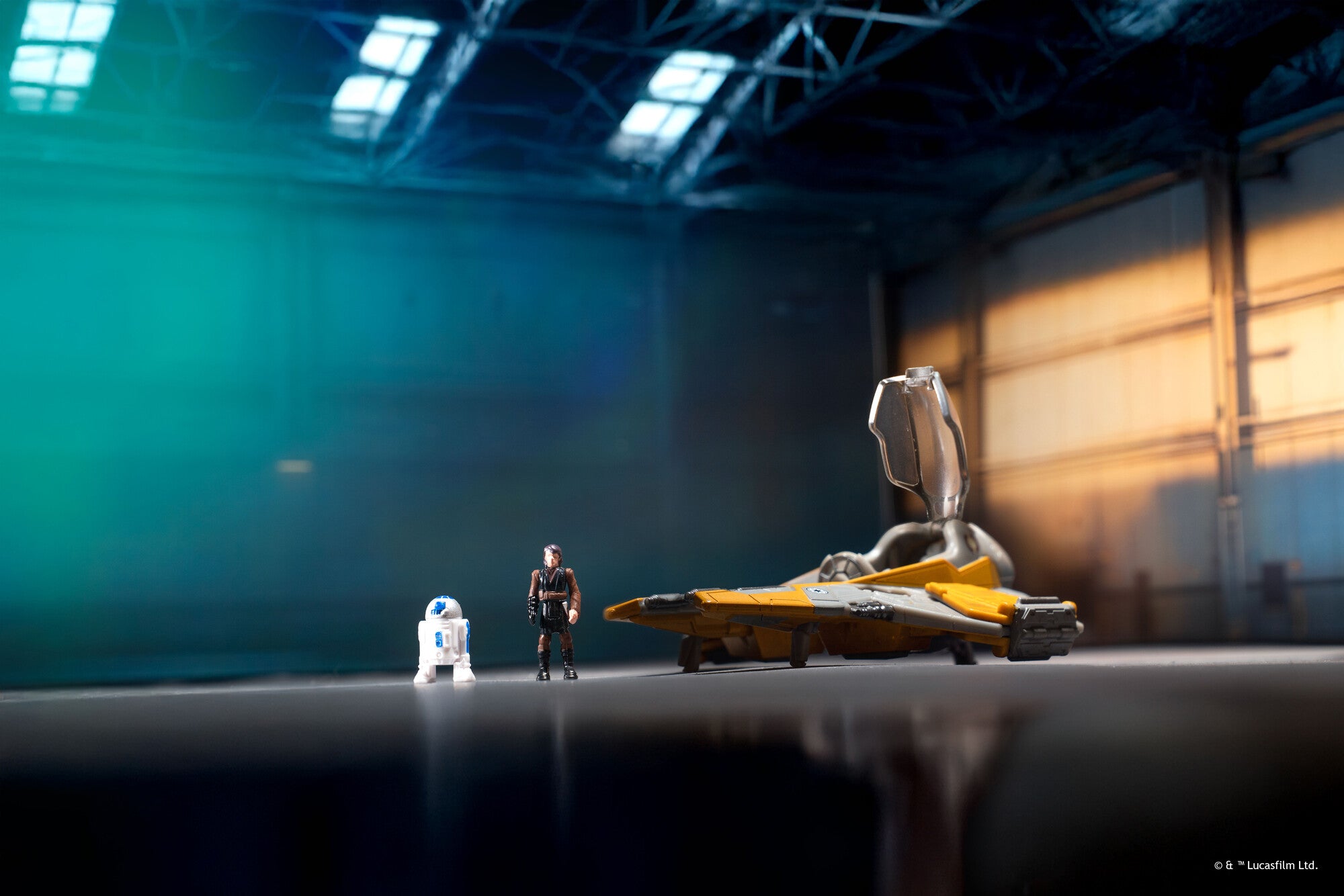 STAR WARS™ Micro Galaxy Squadron Light Armor Class Collection (Series 8) - Image 11